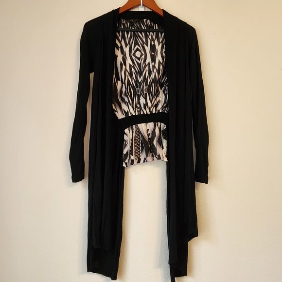 Ted Baker, Women's Cardigan Size 1, Casual, Classic, Contemporary Flaw (Hole). - Picture 7 of 10